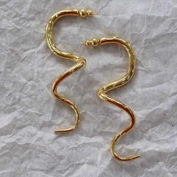 Cult Gaia Drea Dangler Earrings - Picture 4 of 5